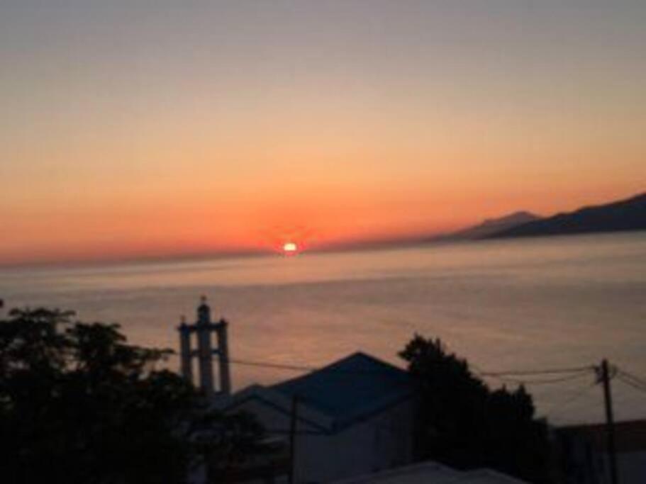 Δίχωρο Στούντιο Στον Κέντρο Του Αρμενιστή Apartment Armenistis  Exterior foto